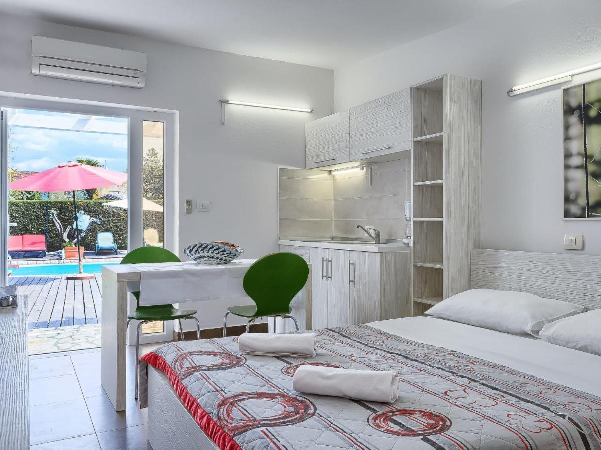 Apartment Nika-10 By Interhome Umago Exterior foto